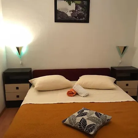 Covic מאקרסקה